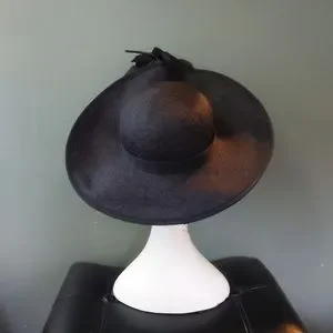 Vintage 1980s Fedoria Woven Straw Huge Flower Wide Upturned Brim Floppy Hat Boho Beauty Floppy Hat, Patchwork Flower, Blue Denim, | Gab  main image 3